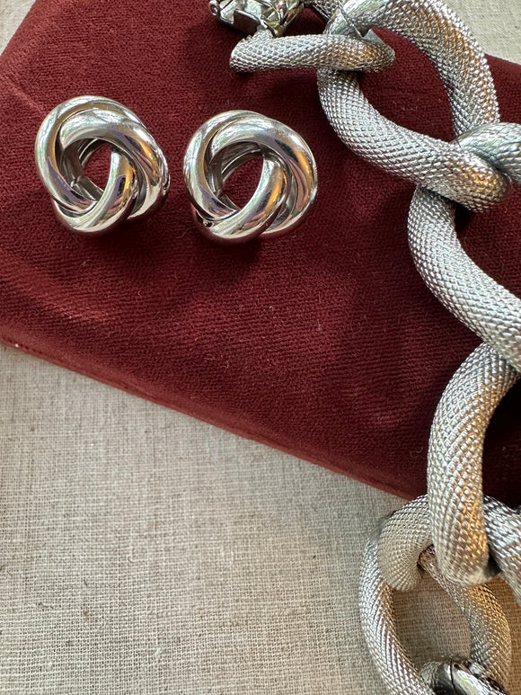 Vintage knot earrings