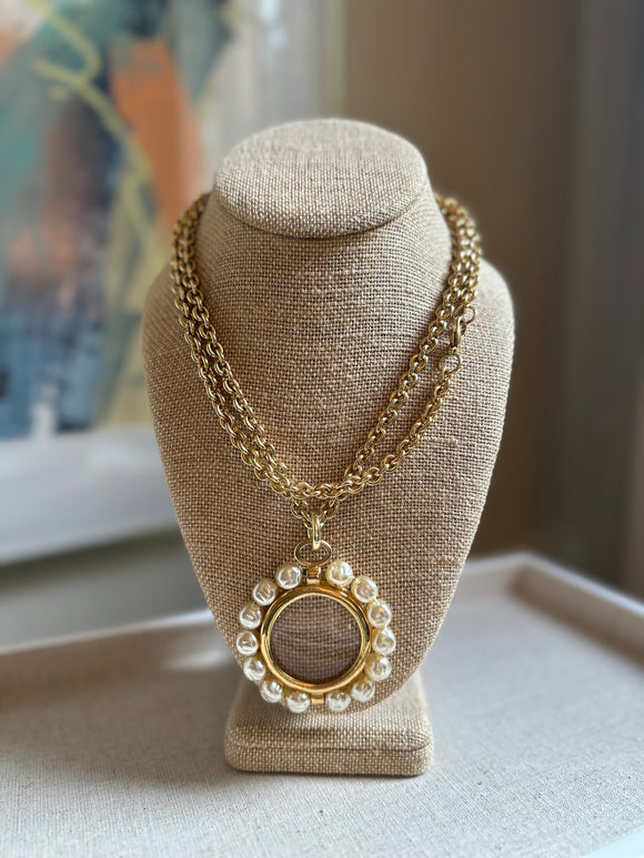 Vintage magnifying glass necklace